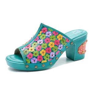 Sandales vintage en cuir faites à la main avec imprimé floral et talon épais confortable
