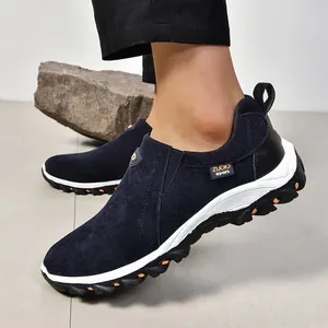 Chaussures de loisirs d'extérieur en daim bleu marine pour hommes avec semelle antidérapante