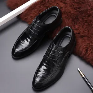 Premium black men's pointed toe leather oxfords, classic business formal dress shoes