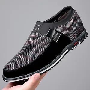 Chaussures de Sport Décontractées à Maille Fly-knit Mode pour Hommes Respirantes sans Lacets Baskets Légères Chaussures de Marche Grande Taille
