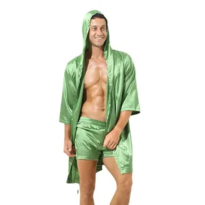 Ensemble peignoir à capuche et short en satin de soie vert clair pour hommes loungewear