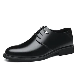 Professional men's black leather formal dress shoes with lace-up business design