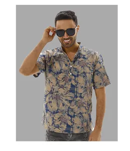 Detail showing the retro floral print and stand collar on this casual men's summer shirt