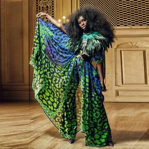 Modisches Leoparden-Chiffon-Set mit Federbesatz und transparenten Schlaghosen aus Stoff
