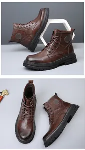 Collage montrant les vues latérale et de dessus de bottines en cuir marron pour hommes