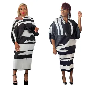 Vestido plisado con manga de murciélago para mujer con estampado abstracto en blanco y negro