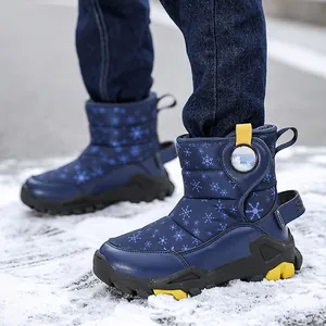 Wasserdichte Kinder-Schneestiefel in Marineblau mit rutschfesten Sohlen für den Außenbereich.