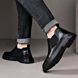 Schwarze Chelsea-Boots aus Leder im britischen Stil mit elastischer Seite für Herren