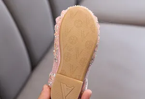 Rutschfeste Sohle der rosa Prinzessinnen-Tanzschuhe für Mädchen