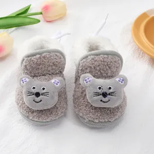 Schattige grijze baby slofjes met cartoon muis en warme fleece voering