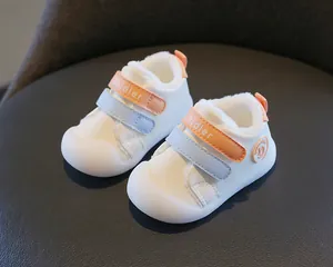 Warm winter baby walker shoes with soft fleece lining and hook-and-loop straps