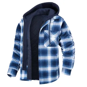 Klassische blau-weiß karierte Herrenjacke mit Kapuze und gestepptem Innenfutter
