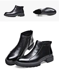 Primer plano de botas de cuero negro para hombre con cremallera lateral y suela gruesa