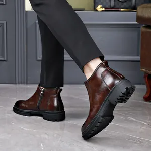 Botas Chelsea de cuero marrón vintage para hombre con cremallera lateral y suela gruesa