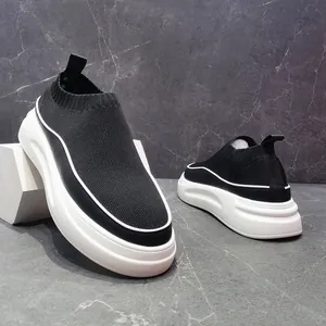 Ανδρικά αναπνεύσιμα πλεκτά sneakers κάλτσα με χοντρή λευκή σόλα πλατφόρμα σε μαύρο