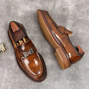 Mocasines de Cuero Casuales de Negocios para Hombre Estilo Británico Cuero de Vaca Pulido Zapatos de Vestir Sin Cordones Con Hebilla de Metal Suela de Caucho