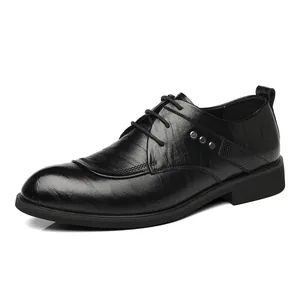 Zapatos de vestir clásicos de cuero negro para hombre con cordones y punta elegante