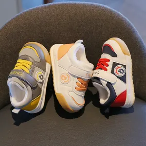 Winter Dikke Fleecegevoerde Baby Lauflernschuhe Antislip Zachte Rubberen Zool Peuter Sneeuwlaarzen Kunstleer Klittenband Warme Sneakers