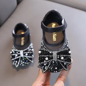 Elegante zwarte prinsessenschoenen voor meisjes met glinsterende strass- en parelstrik