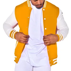 Klassische Herren Varsity Baseballjacke in Gelb und Weiß mit gestreiftem Stehkragen und Bündchen