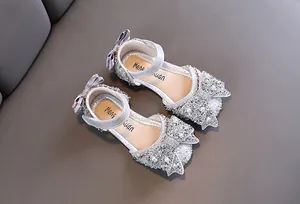Elegant sparkly silver girls princess shoes with bow and pearls for performance