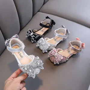Girls Princess Shoes Rhinestone Artificial Pearl Bow PU Leather Glitter Performance Dance Shoes For Kids Toddler Velcro Shoes