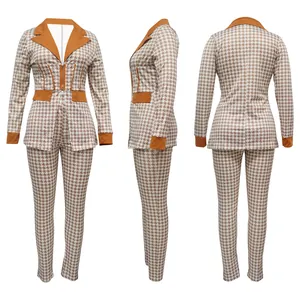 Elegante conjunto de dos piezas de pata de gallo para mujer con chaqueta y pantalón.