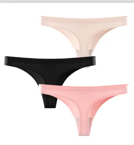 Vue détaillée de trois strings sans couture en noir, nude et rose pour le fitness féminin.