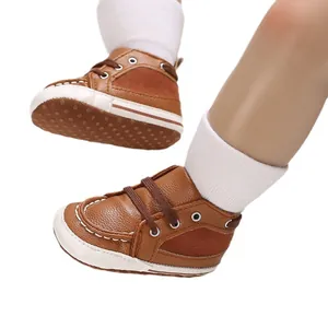 Classic brown PU leather soft sole baby walker shoes for 0-1 year old newborn infants