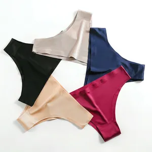 Set di cinque tanga senza cuciture in seta ghiacciata in vari colori per un look sexy