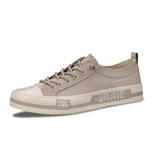 Sneaker casual da uomo in tela bassa alla moda in beige kaki per l'autunno