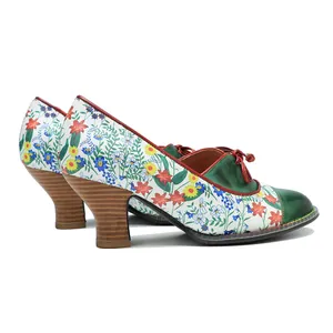 Vintage floral patchwork high heel pumps with green leather toe and tie detail for women