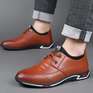 Zapatos informales de cuero marrón para hombre con diseño de cordones y cuña interna