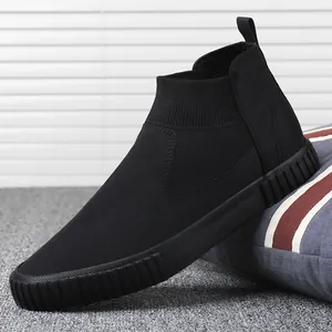 Élégantes chaussures montantes noires pour hommes avec col élastique confortable