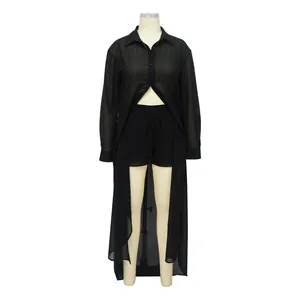 Conjunto de playa de gasa negra transparente con camisa larga y pantalones cortos