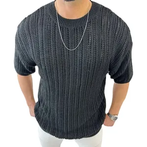 Pull en maille ajourée à manches courtes pour homme avec coupe ajustée gris foncé été