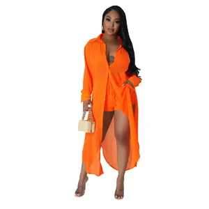 Conjunto playero naranja de gasa con camisa larga transparente y pantalones cortos a juego