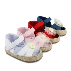 Zapatos de paseo suaves de princesa para bebé con decoración floral en cuatro colores