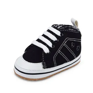 Zwart-witte canvas baby loopschoentjes met zachte antislipzool voor 0-1 jaar oud