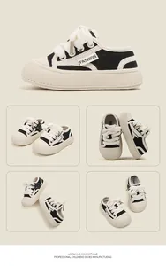 Détails multi-angles de baskets en toile noir et blanc pour enfants au design confortable