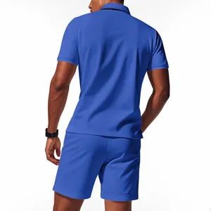 Vue arrière détaillée de l'ensemble polo et short en maille gaufrée bleue pour hommes