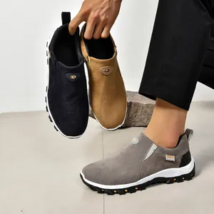 Chaussures de loisirs d'extérieur pour hommes en daim noir, beige et gris sport