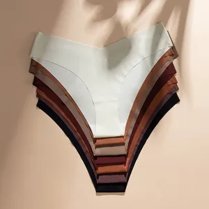 Set van naadloze zijden damesslipjes met lage taille en ademend ontwerp