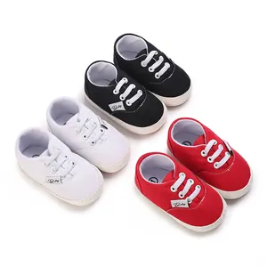 Baskets en toile confortables pour bébés de 0 à 1 an en noir, blanc et rouge