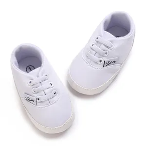 Baskets classiques en toile blanche pour bébés de 0 à 1 an avec semelles souples