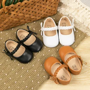 Handgefertigte PU-Leder Babyschuhe Mary Jane mit geflochtenen Riemen und Schleifen