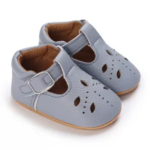 Hellblaue weiche Baby T-Steg Lauflernschuhe mit atmungsaktivem Laser-Blumenmuster-Design