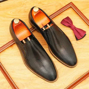 Mocassins de business en cuir perforé noir pour homme, chaussures habillées et respirantes