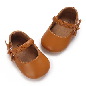 Braune Lauflernschuhe für Baby Mädchen mit geflochtenem Riemen und Schleife, 0-1 Jahr