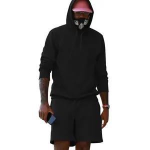 Conjunto de dos piezas para hombre con sudadera con capucha de forro polar y shorts.